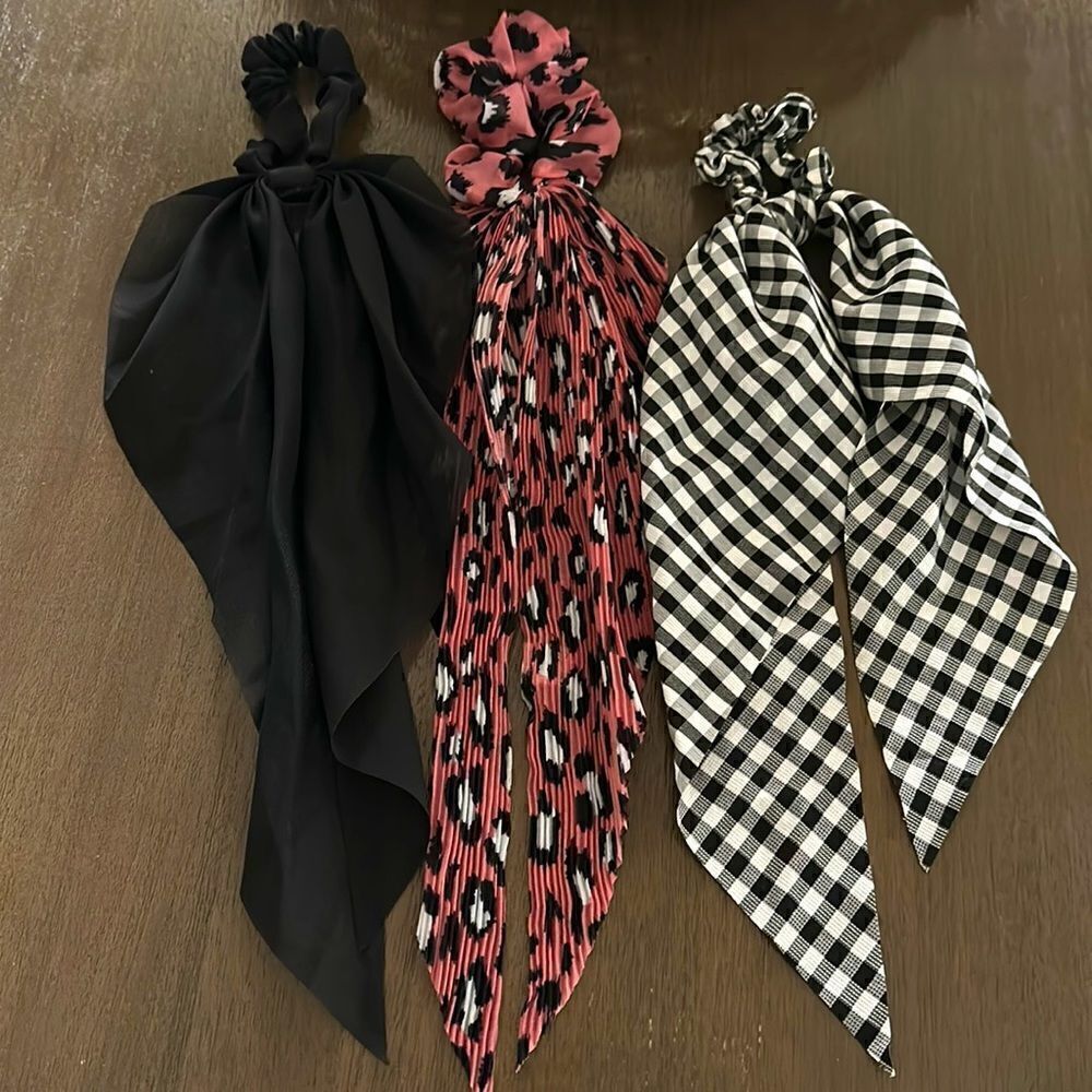 Sheer Bundle Hair Ties Ponytail Animal Print Black Hair 70’s Retro Artsy Fun